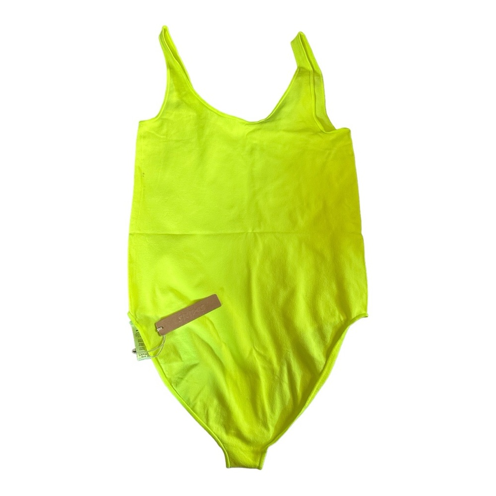 SKIMS SCOOP NECK BODYSUIT